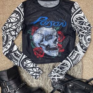 Fashion Nova Black and White Long Sleeve Tee